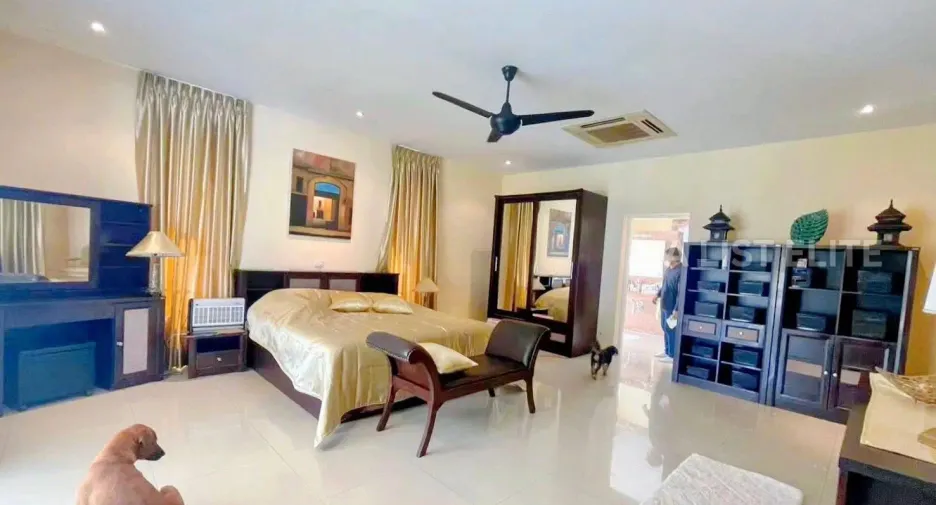 For rent 6 bedrooms house in Bang Lamung, Chonburi