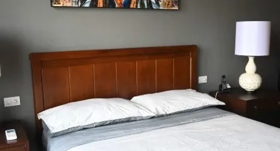 For rent 1 bed condo in Khlong San, Bangkok
