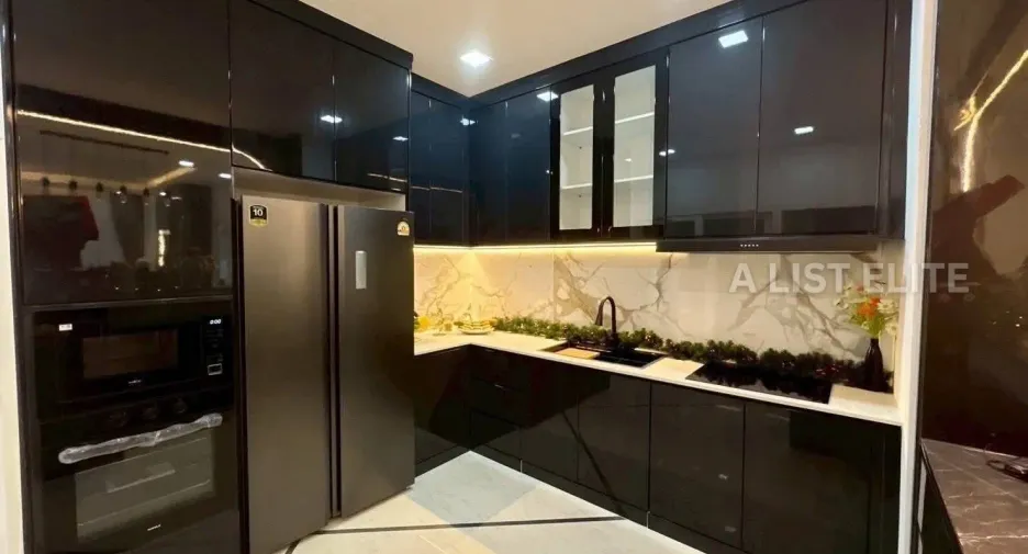 For rent 5 bedrooms house in Bang Lamung, Chonburi