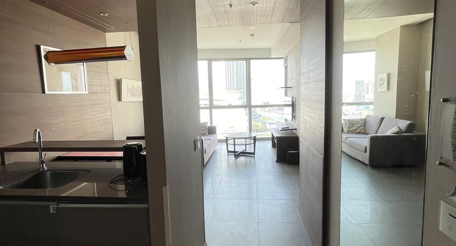 Condo en alquiler de 1 habitaciones en Sathon, Bangkok