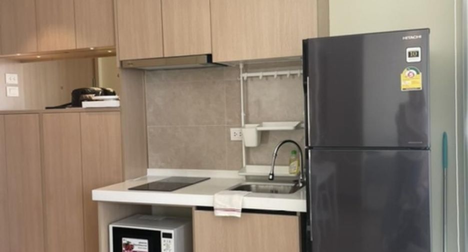 For rent 2 bedrooms condo in Yan Nawa, Bangkok
