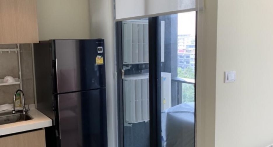 For rent 2 bedrooms condo in Yan Nawa, Bangkok