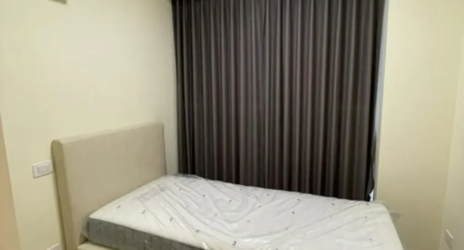 For rent 2 bedrooms condo in Yan Nawa, Bangkok