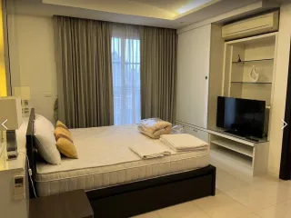For rent 3 ベッドルーム condo in Khlong Toei, Bangkok