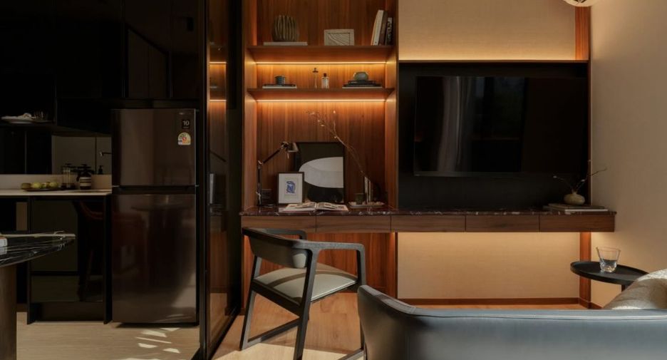 For rent 1 bed condo in Phaya Thai, Bangkok