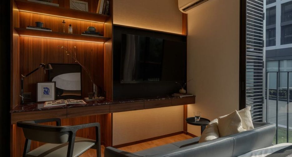 For rent 1 bed condo in Phaya Thai, Bangkok