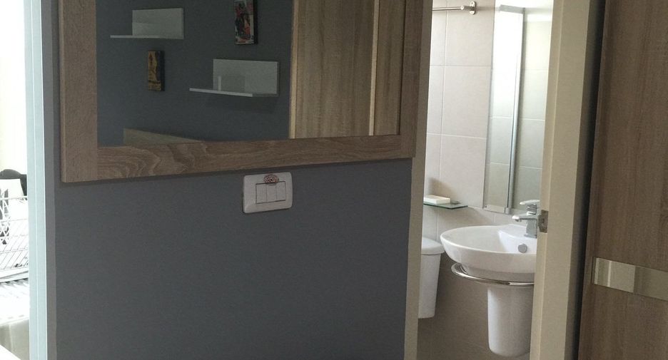 For rent studio condo in Watthana, Bangkok