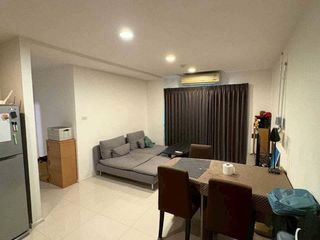 À louer 2 chambres condo à Phra Khanong, Bangkok