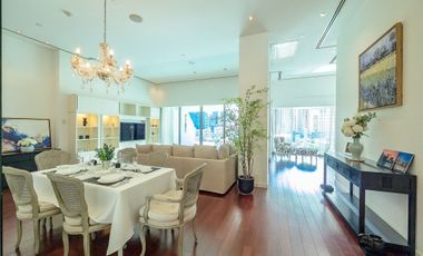 For rent 2 bedrooms condo in Watthana, Bangkok