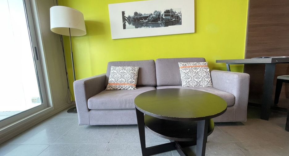 For rent 2 ベッドルーム condo in Sathon, Bangkok