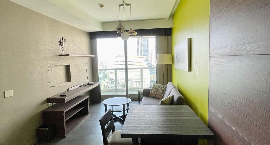 For rent 2 ベッドルーム condo in Sathon, Bangkok