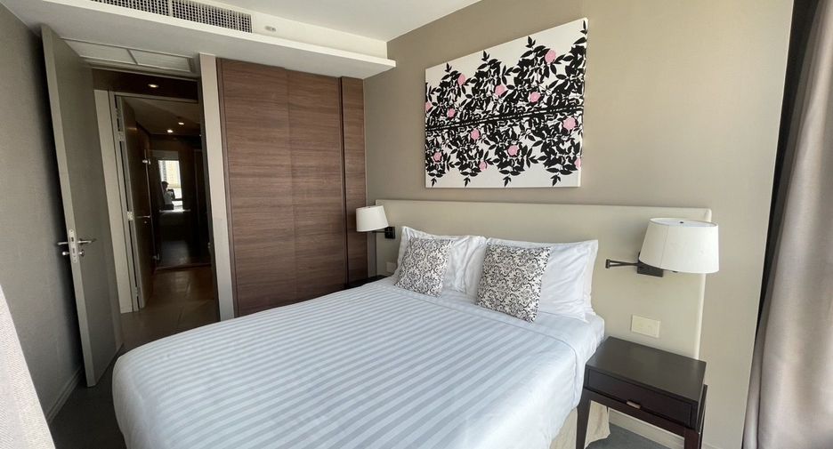 For rent 2 ベッドルーム condo in Sathon, Bangkok