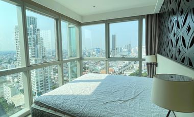 For rent 2 bedrooms condo in Sathon, Bangkok