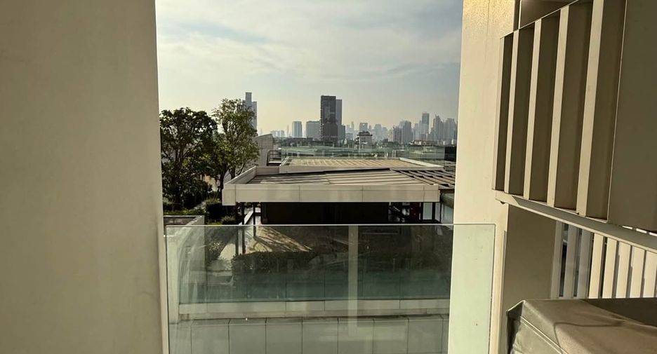 For rent 1 bed condo in Khlong Toei, Bangkok