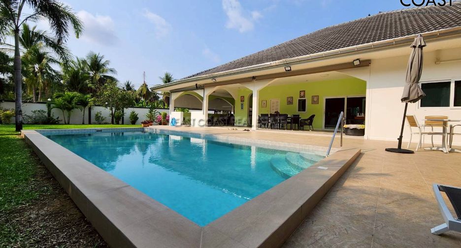 Casa en venta de 3 habitaciones en Bang Lamung, Chonburi