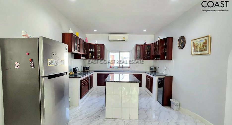 Casa en venta de 3 habitaciones en Bang Lamung, Chonburi