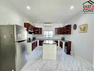 À vendre 3 chambres maison à Bang Lamung, Chonburi