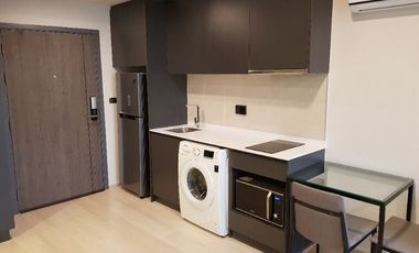 Wohnung zur Miete mit 1 Zimmer in Khlong Toei, Bangkok