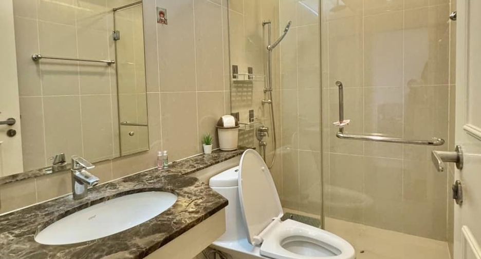 Wohnung zur Miete mit 2 Zimmer in Watthana, Bangkok