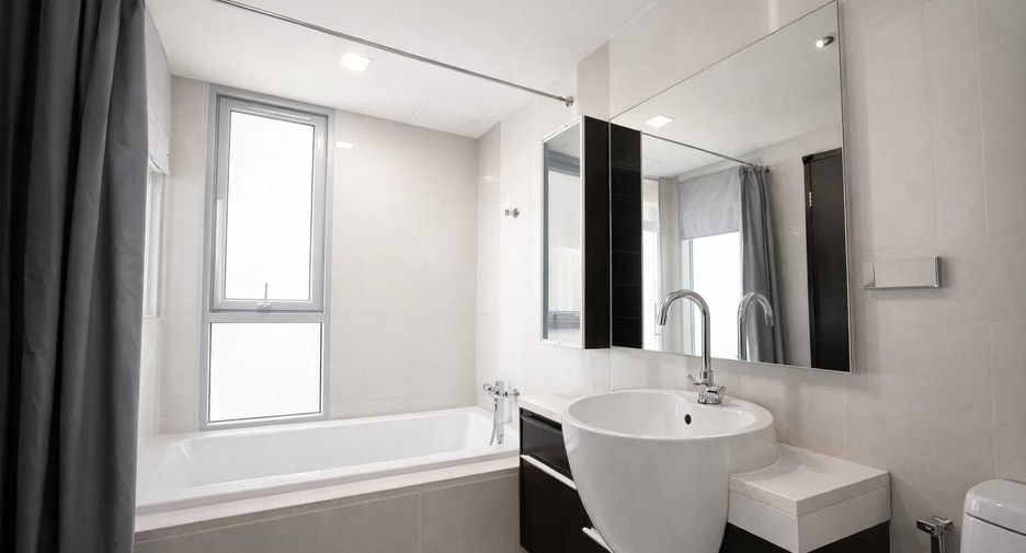 Condo en alquiler de 2 habitaciones en Khlong Toei, Bangkok