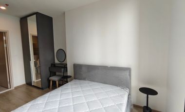À louer 1 chambre condo à Huai Khwang, Bangkok