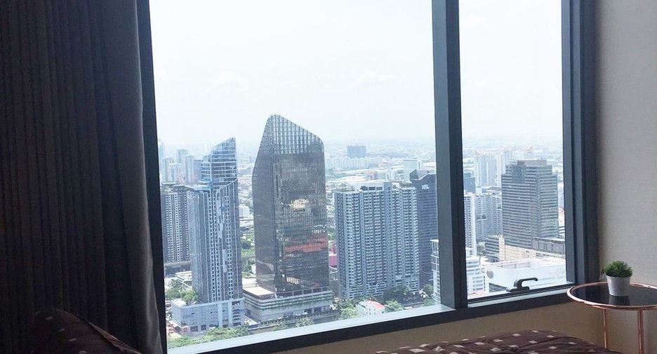 For rent 1 bed condo in Watthana, Bangkok