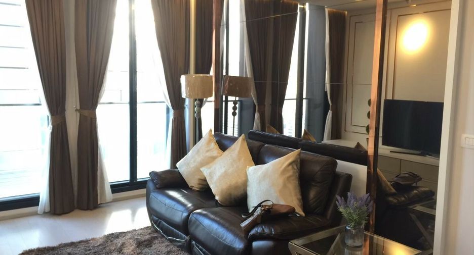 Condo en alquiler de 2 habitaciones en Pathum Wan, Bangkok
