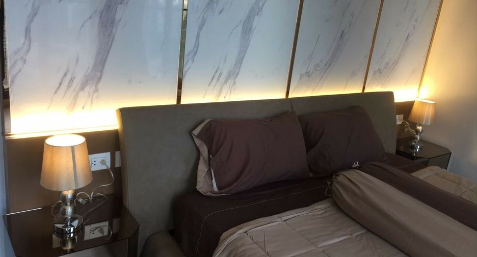 Condo en alquiler de 2 habitaciones en Pathum Wan, Bangkok