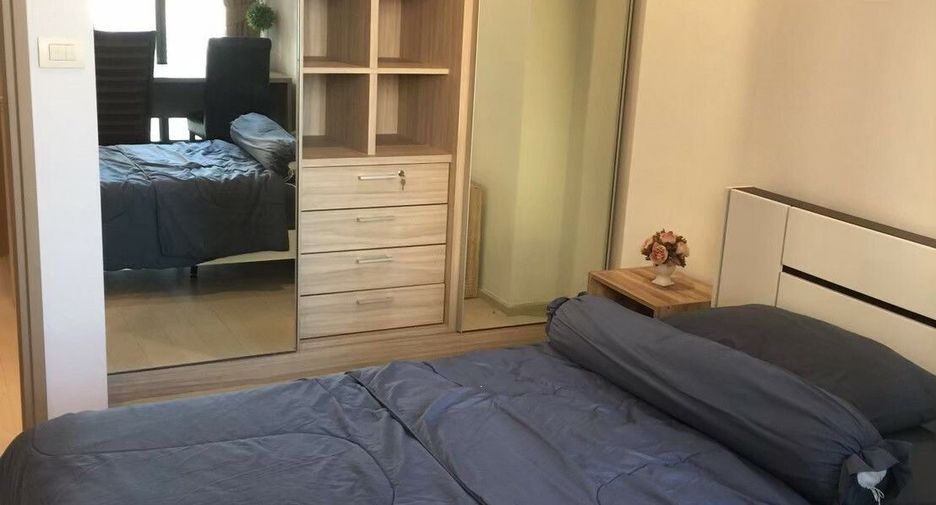 Condo en alquiler de 2 habitaciones en Pathum Wan, Bangkok