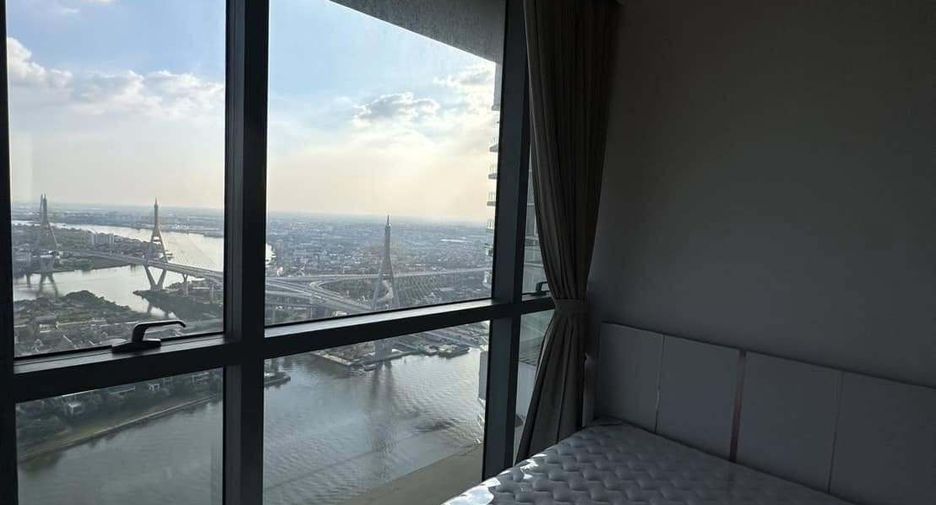 For rent 2 bedrooms condo in Yan Nawa, Bangkok