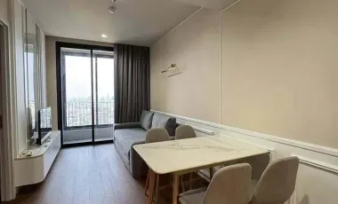 Condo en alquiler de 1 habitaciones en Khlong Toei, Bangkok