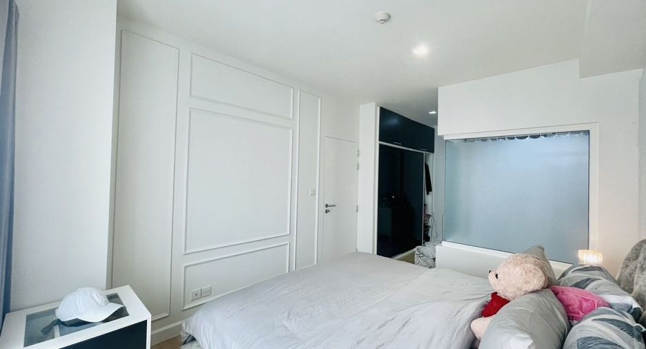 For rent 1 bed condo in Sathon, Bangkok