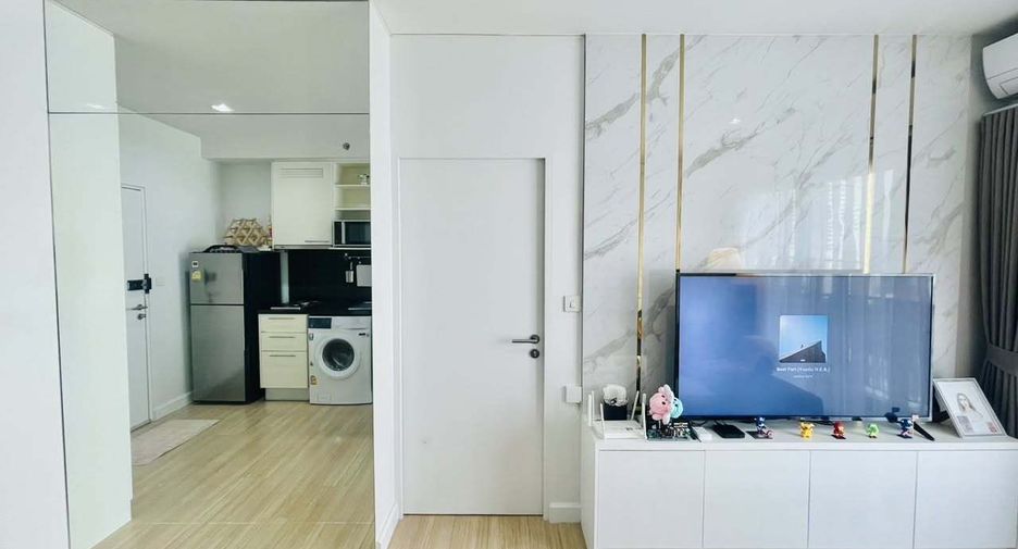 For rent 1 bed condo in Sathon, Bangkok