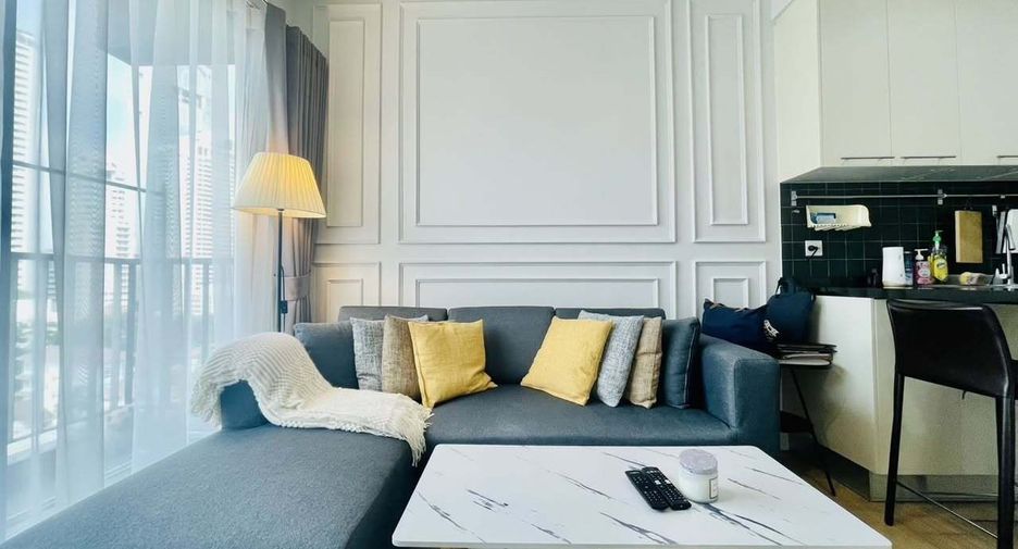 For rent 1 bed condo in Sathon, Bangkok