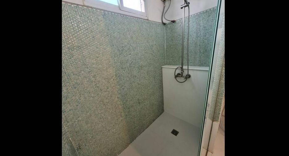 For rent 2 ベッドルーム condo in Watthana, Bangkok