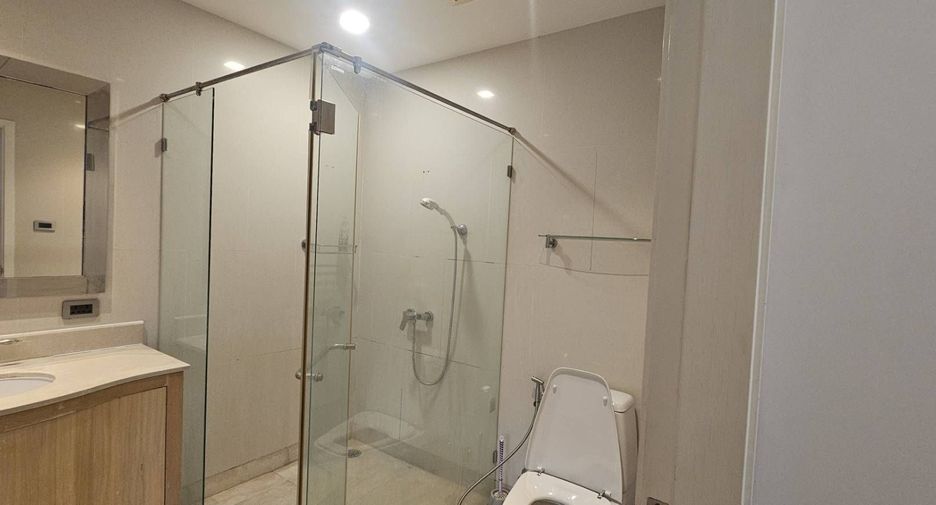 For rent 2 bedrooms condo in Sathon, Bangkok