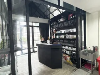 For rent retail Space in Khlong Toei, Bangkok