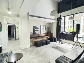For rent retail Space in Khlong Toei, Bangkok