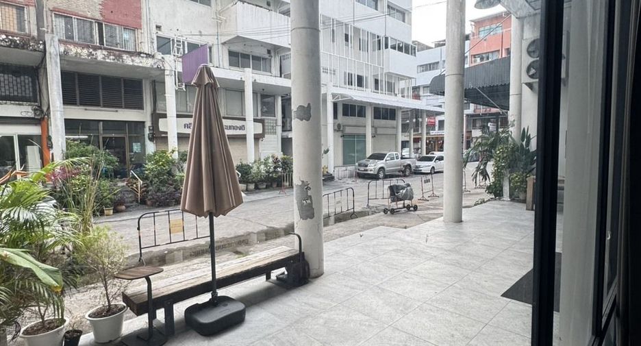 Gewerbefläche zur Miete in Khlong Toei, Bangkok