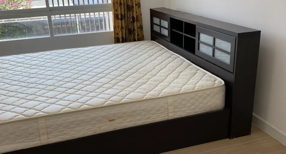For rent 2 ベッドルーム townhouse in Thung Khru, Bangkok