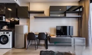 Condo en alquiler de 1 habitaciones en Khlong Toei, Bangkok