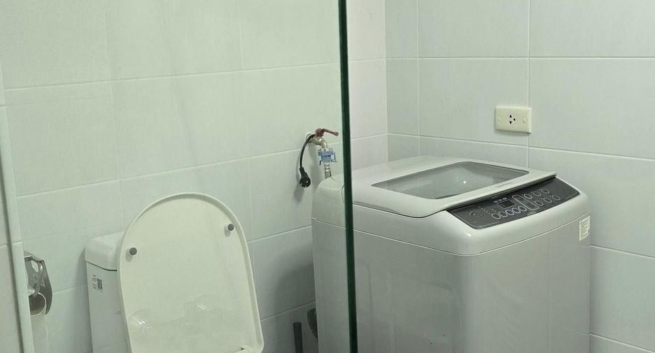 For rent studio condo in Watthana, Bangkok