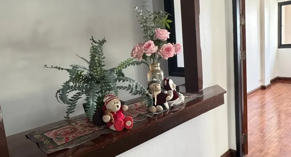 For rent 8 bedrooms office in Watthana, Bangkok