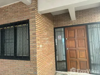 Аренда 8 спальни офис в Щаттхана, Бангкок