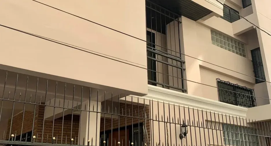 For rent 8 bedrooms office in Watthana, Bangkok