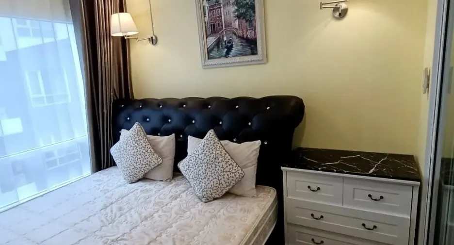 Wohnung zur Miete mit 1 Zimmer in Phra Khanong, Bangkok