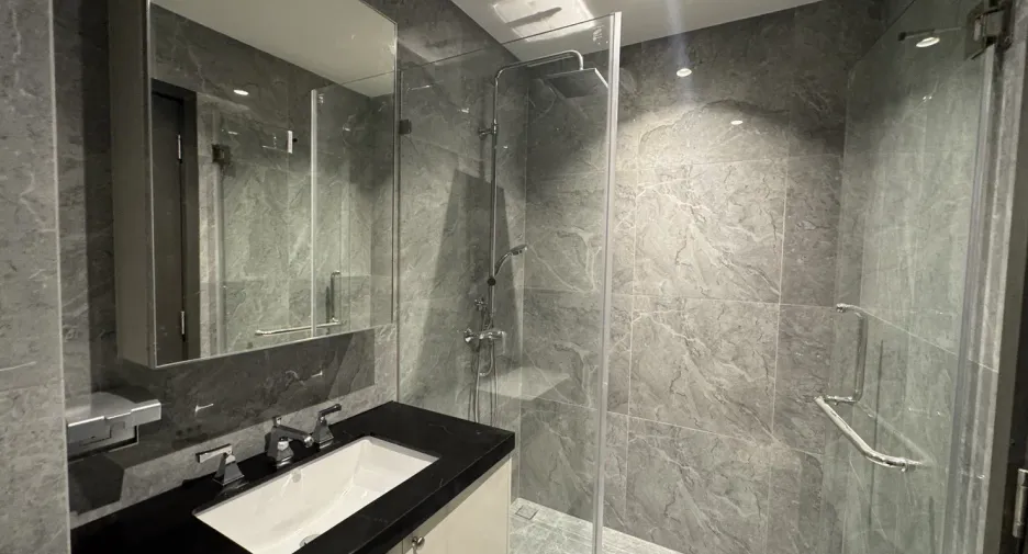 For rent 2 bedrooms condo in Bang Kho Laem, Bangkok