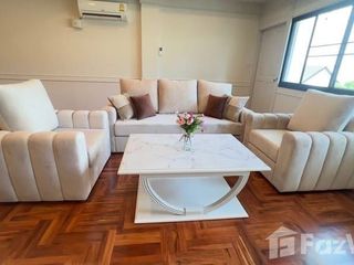 For rent 2 ベッドルーム condo in Khlong Toei, Bangkok