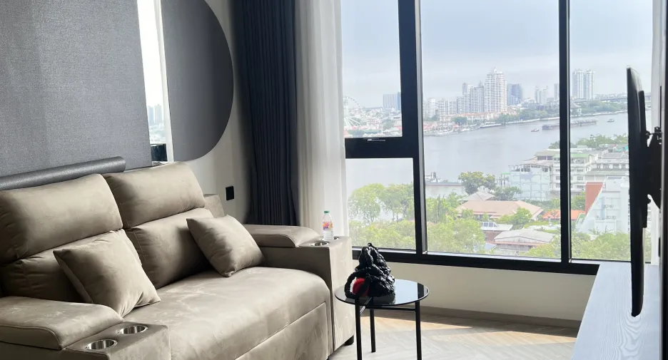 For rent 1 bed condo in Khlong San, Bangkok