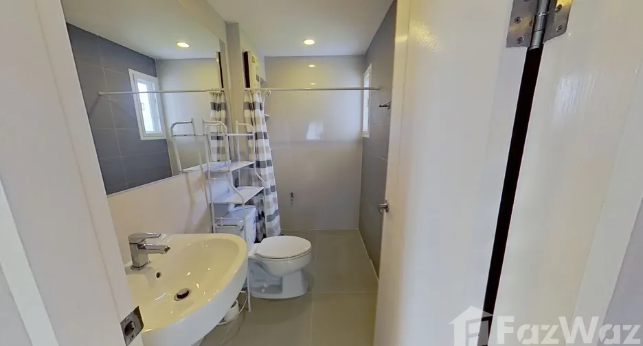 For rent 3 bedrooms house in Bang Na, Bangkok